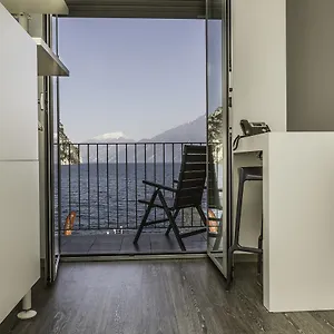 Hostel Campione Univela Rooms & Beds - Private Beach, Tremosine