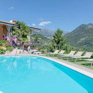 Aparthotel Terry, Tremosine